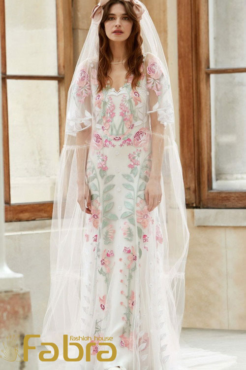 مدل لباس عروس با گلدوزی