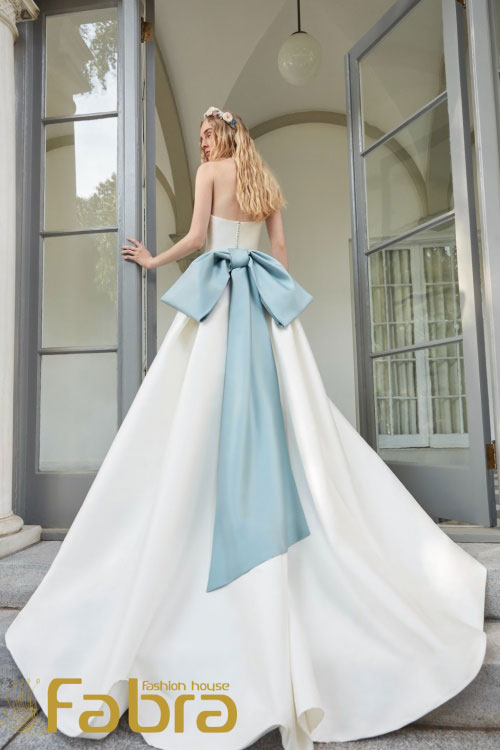مدل لباس عروس با پاپیون